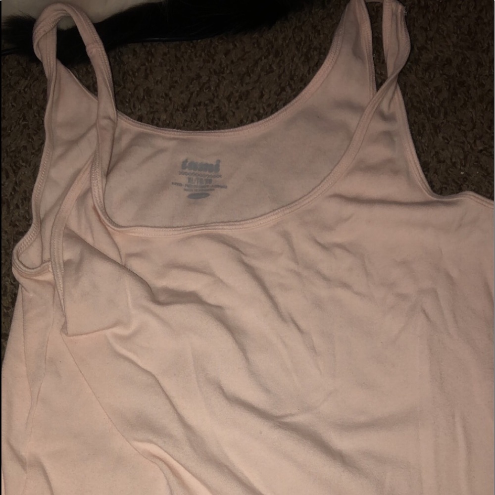 Tank top.